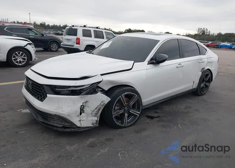 2024 Honda Accord Hybrid Sport z USA, uszkodzony, nr VIN 1HGCY2F56RA081826